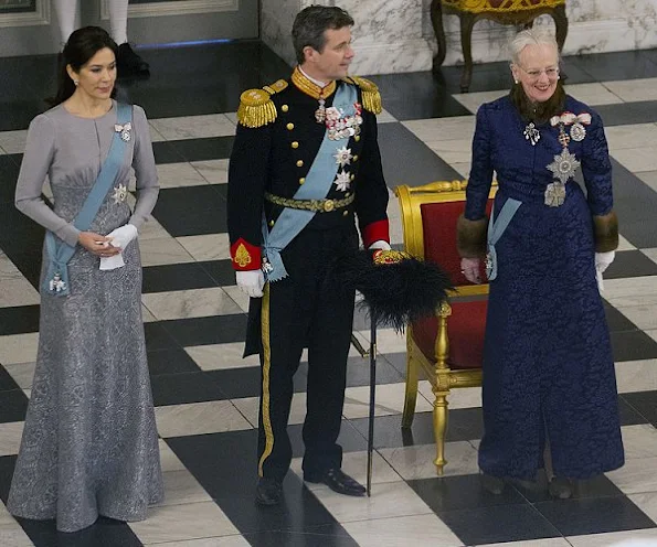 Crown Princess Mary wore Ole Yde skirt, Ole Lynggaard skirt, Baum und Pferdgarten skirt