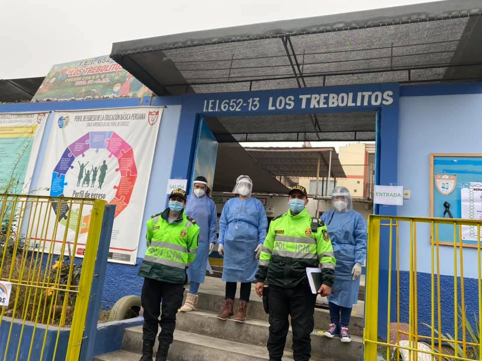 Inicial 652-13 LOS TREBOLITOS - San Juan de Miraflores