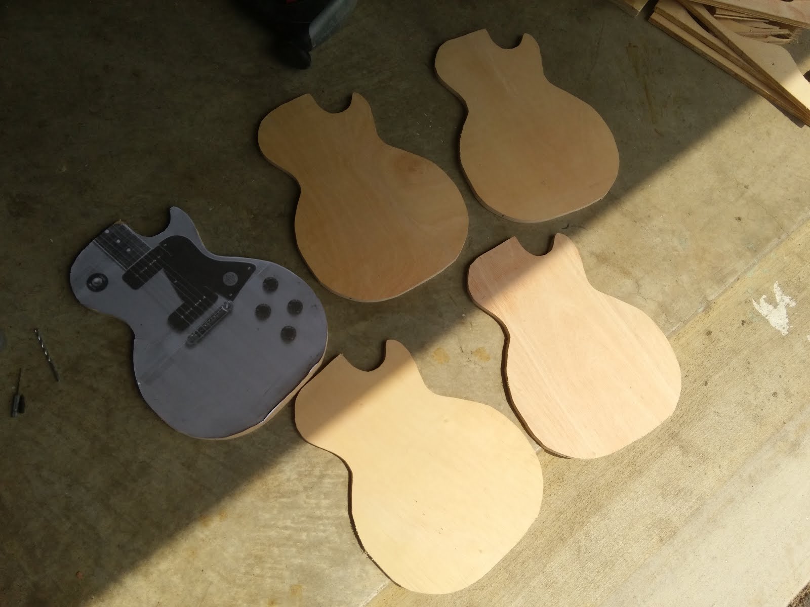 [Mattwins] Building a Guitar Body from Plywood, part I of III