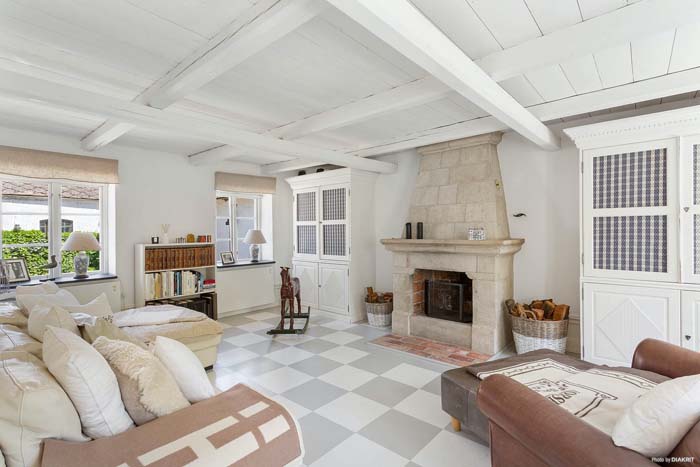 Valkoista ja romanttista