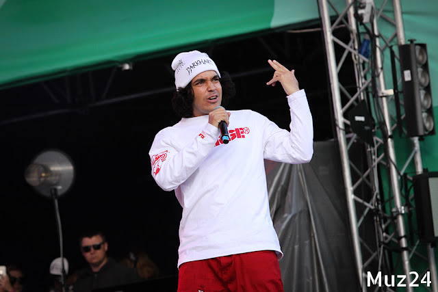 Фотографии с выступления Lil Xan на фестивале Ласточка 