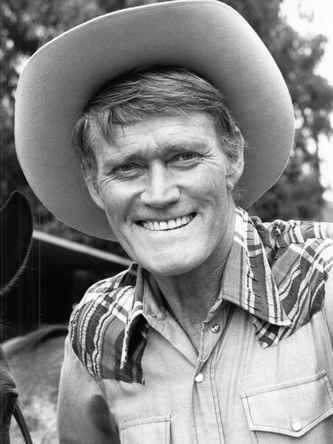 How Much Money Does Chuck Connors Make? Latest Chuck Connors Net Worth