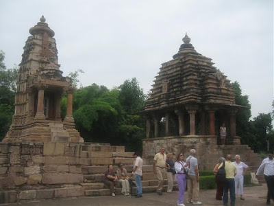 world heritage khajuraho temple , art india