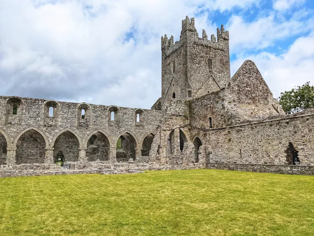 Things to See in Kilkenny: Jerpoint Abbey