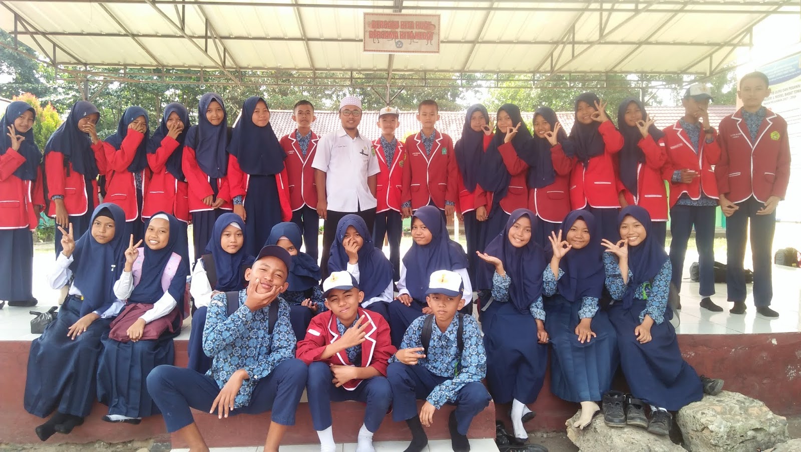 Visi Misi Rohis Smp Benua Ilmu