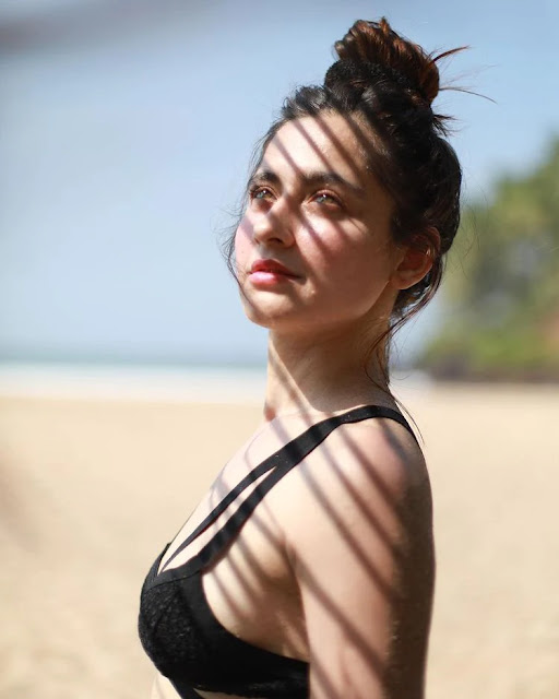 sanjeeda-shaikh-is-an-absolute-stunner sanjeeda-shaikh-is-an-absolute-stunner