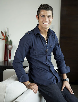 35+ Foto Rumah Ronaldo Background