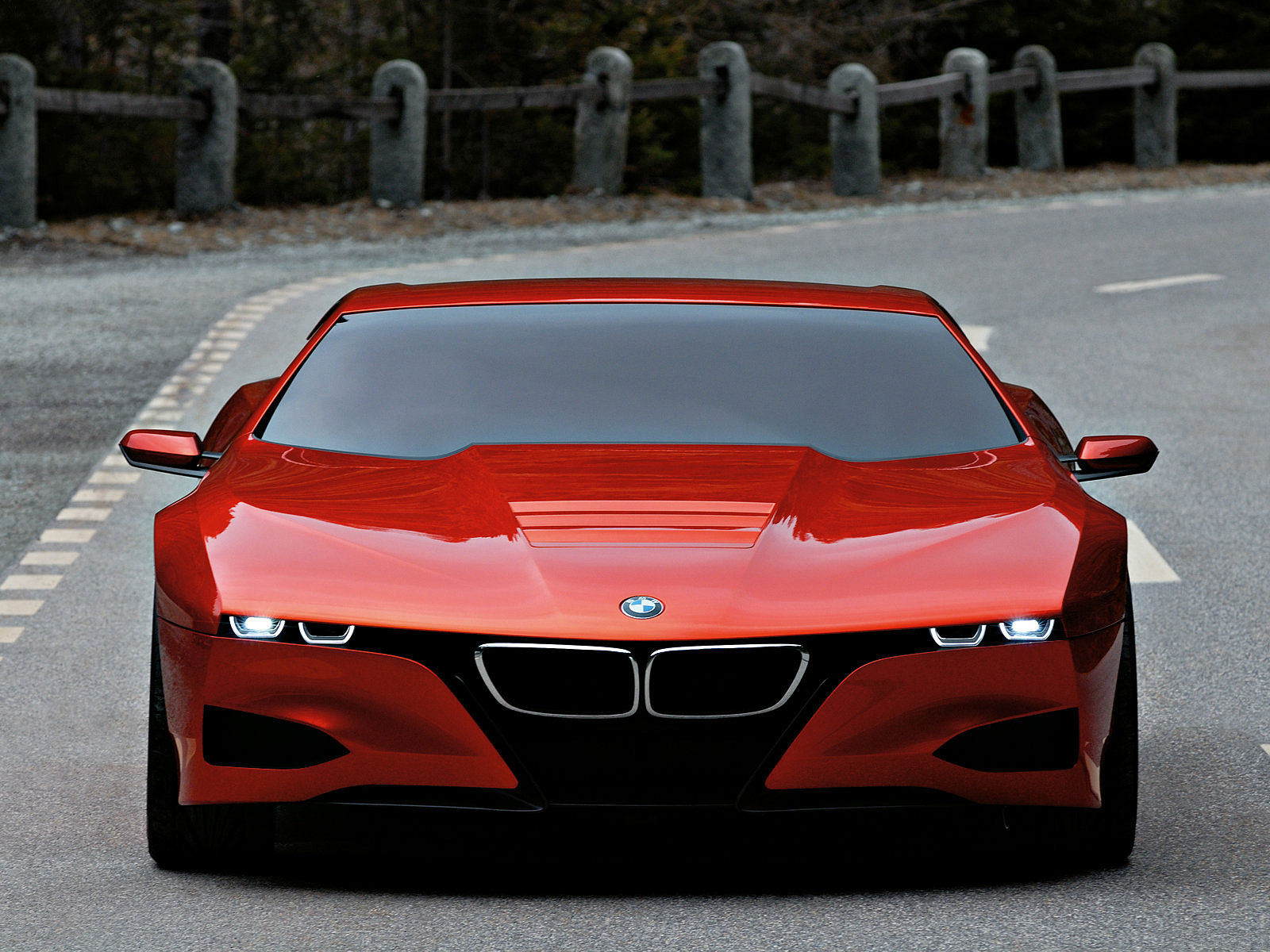 http://1.bp.blogspot.com/-CXj9l4yBaG8/TZJeII6Uf5I/AAAAAAAAALI/OxPfofxrVeA/s1600/BMW-M1_Concept006.jpg