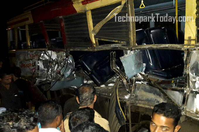 Technopark Angamaly Bus accident ayoor