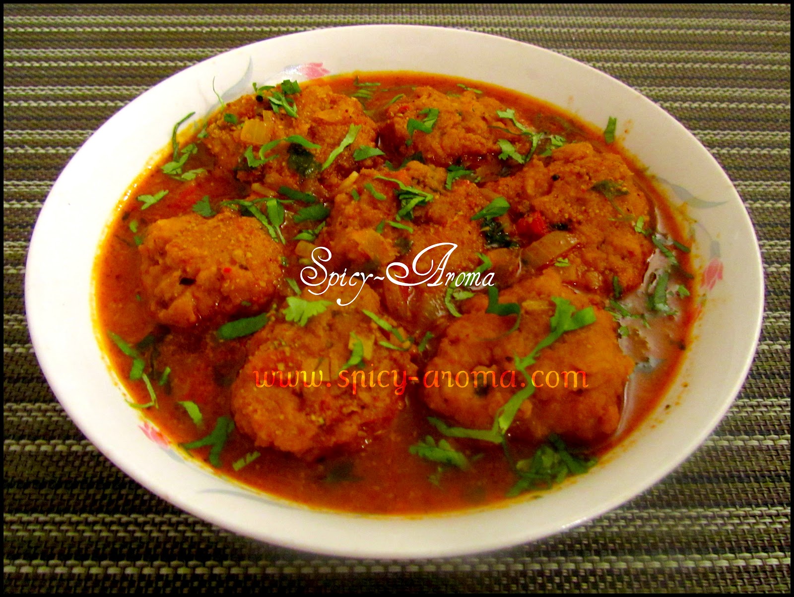 Dal Vada Curry  Spicy-Aroma