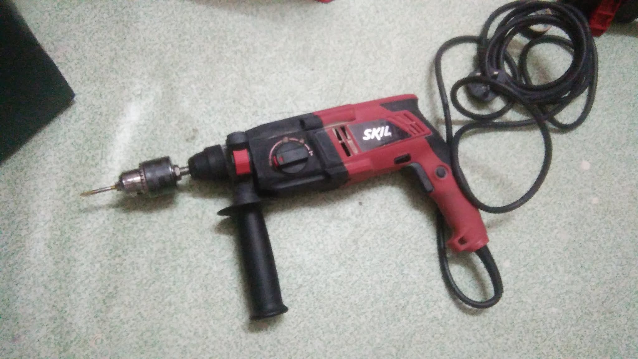 Drill konkrit mata .: Renovasi