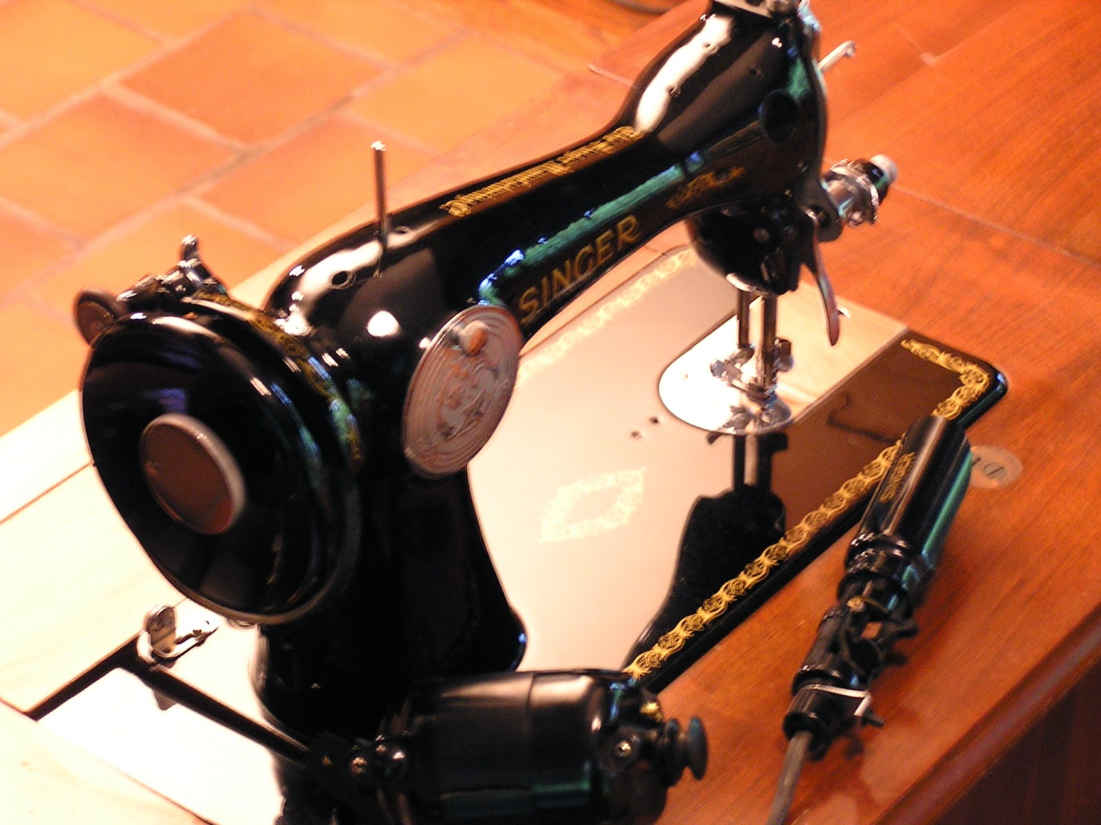 Tight Acres Singer 1590