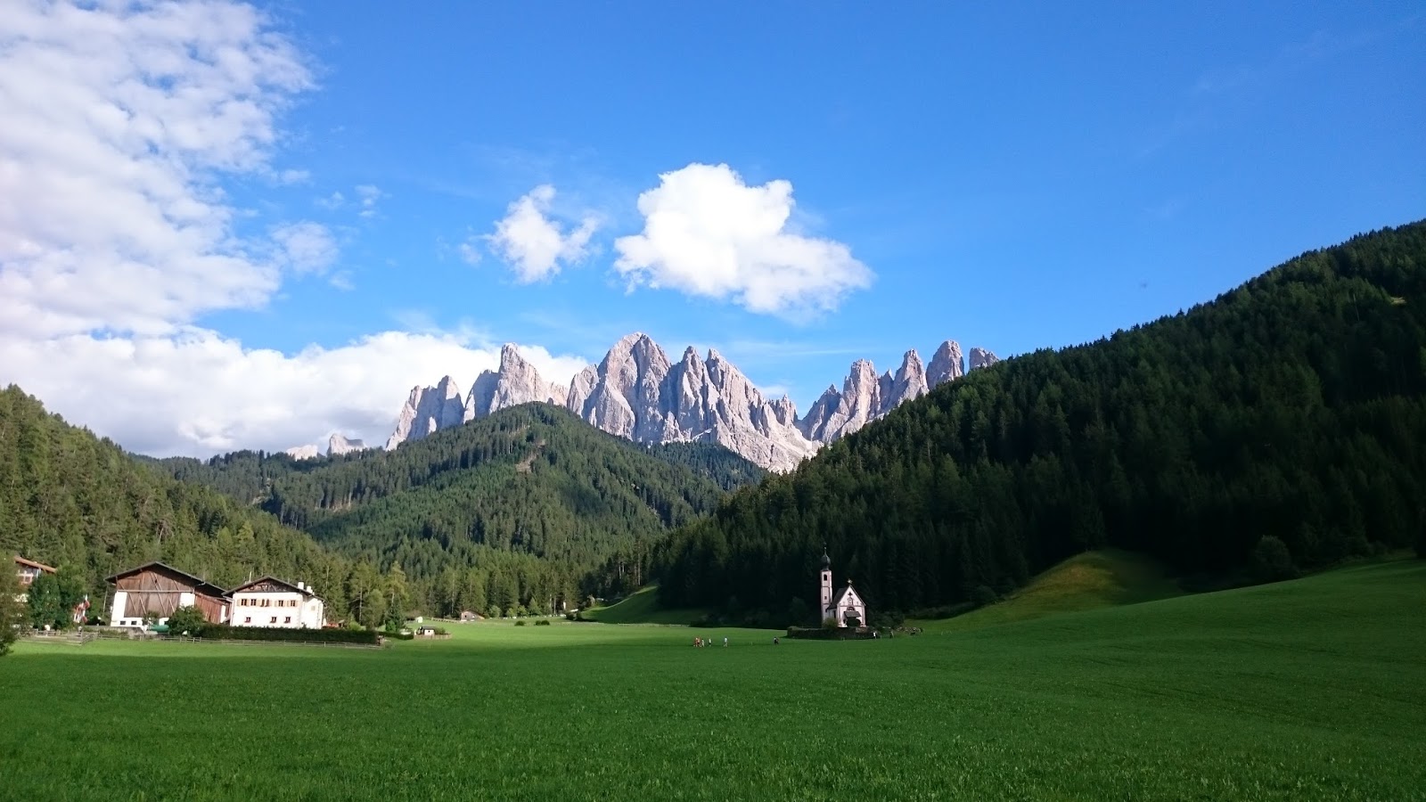 Trekking al Rifugio Genova - Parco Naturale Puez-Odle