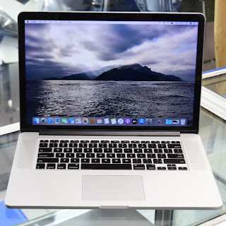MacBook Pro Retina Core i7 ( 15-Inch ) Late 2013