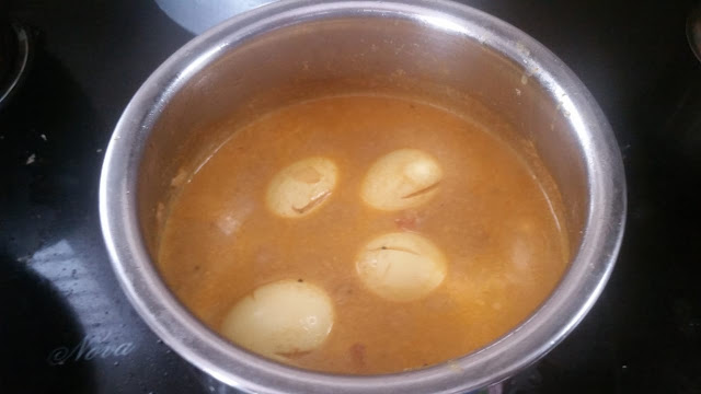South Indian Traditional egg curry, motte saaru