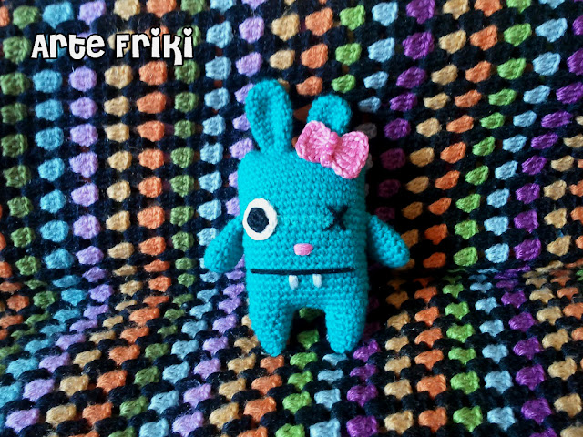 conejo amigurumi bunny mosnter monstruo crochet ganchillo