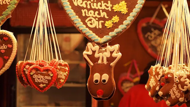Ginger cookies shaped like reindeer at the Christmas Market in Berlin