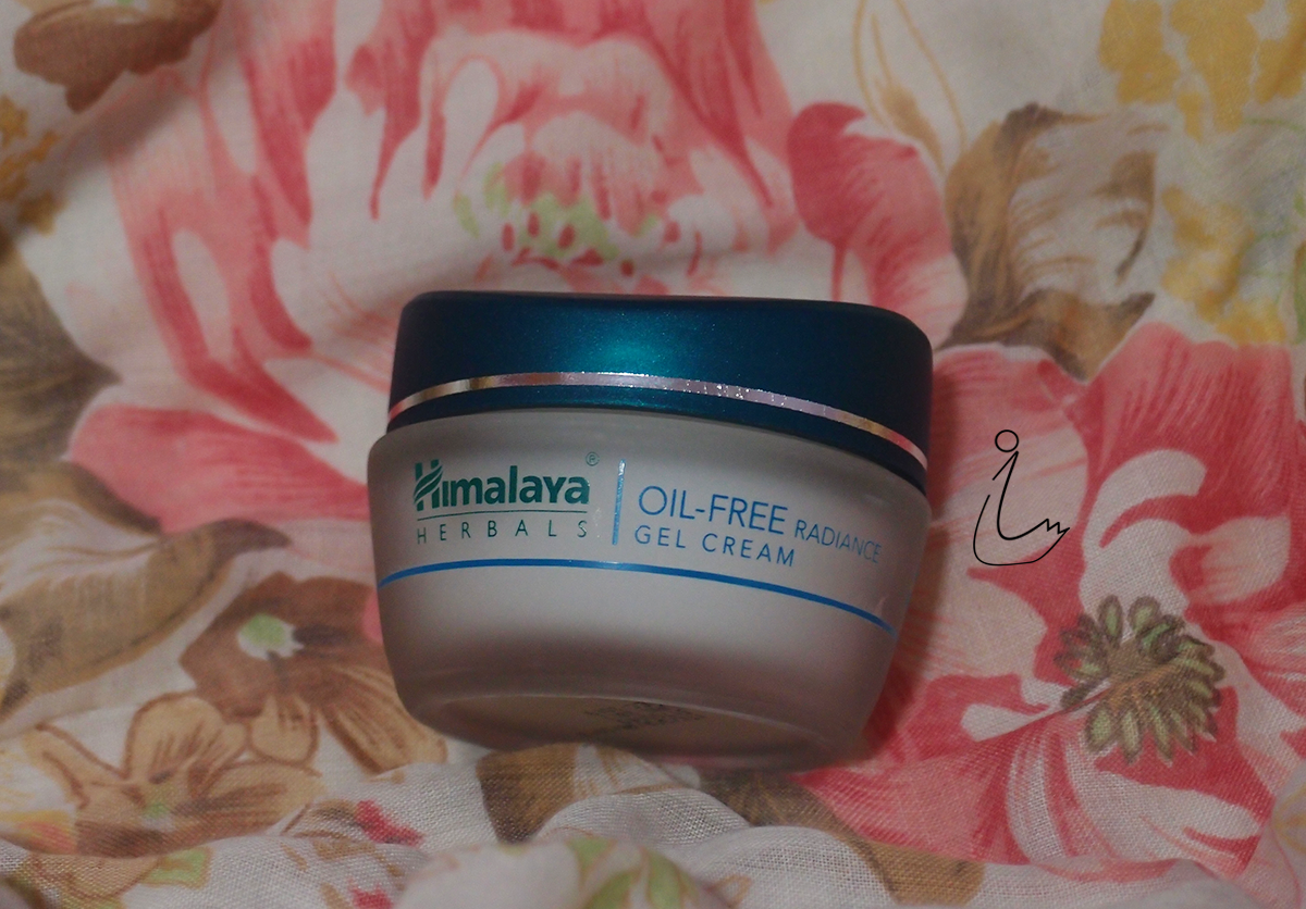 The Swanple: Review: Himalaya Oil Free Radiance Gel Cream The Swanple: Review: Himalaya Oil Free Radiance Gel Cream