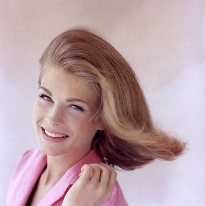 Candice Bergen Keeps Painting a Frazzled Woman's Head on People's Designer  Handbags