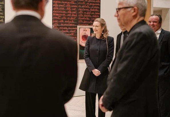 Hereditary Grand Duchess Stephanie visited opening of exhibition of artist Joao Penalva at Grand Duke Jean Museum of Modern Art. Stéphanie wore black coat