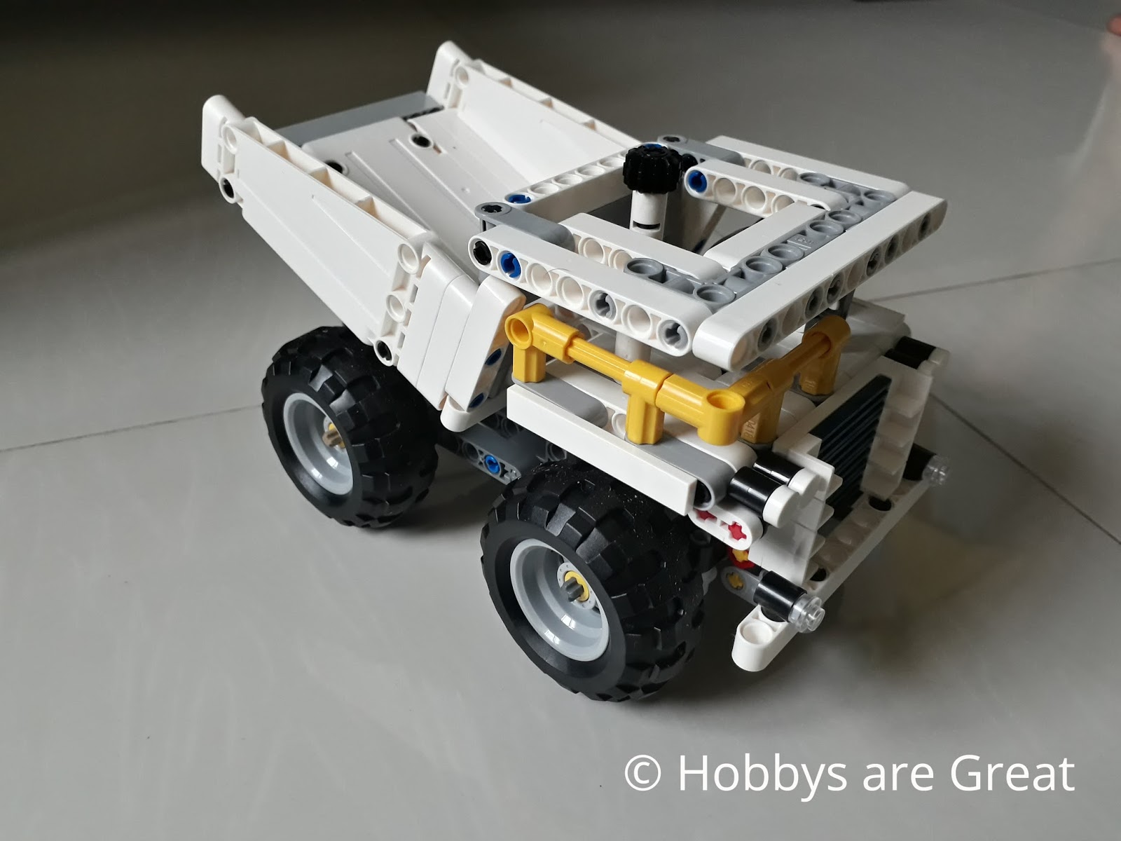 Hobbys are great: Review of LEPIN 20015 Bucket Wheel Excavator Type B