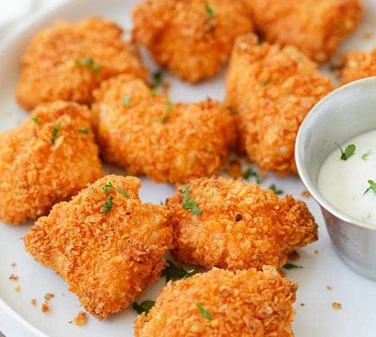 Tortilla Chip-crusted Chicken Bites #appetizers #snack