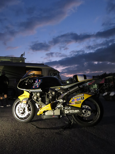 Britten V1000 Sunset