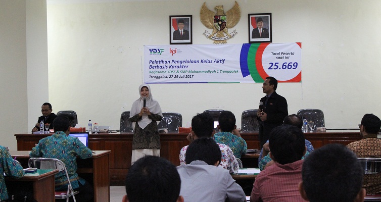 Gandeng YDSF dan KPI Surabaya, MBS Trenggalek gelar PelatihanPengelolaan Kelas Aktif Berbasis Karakter