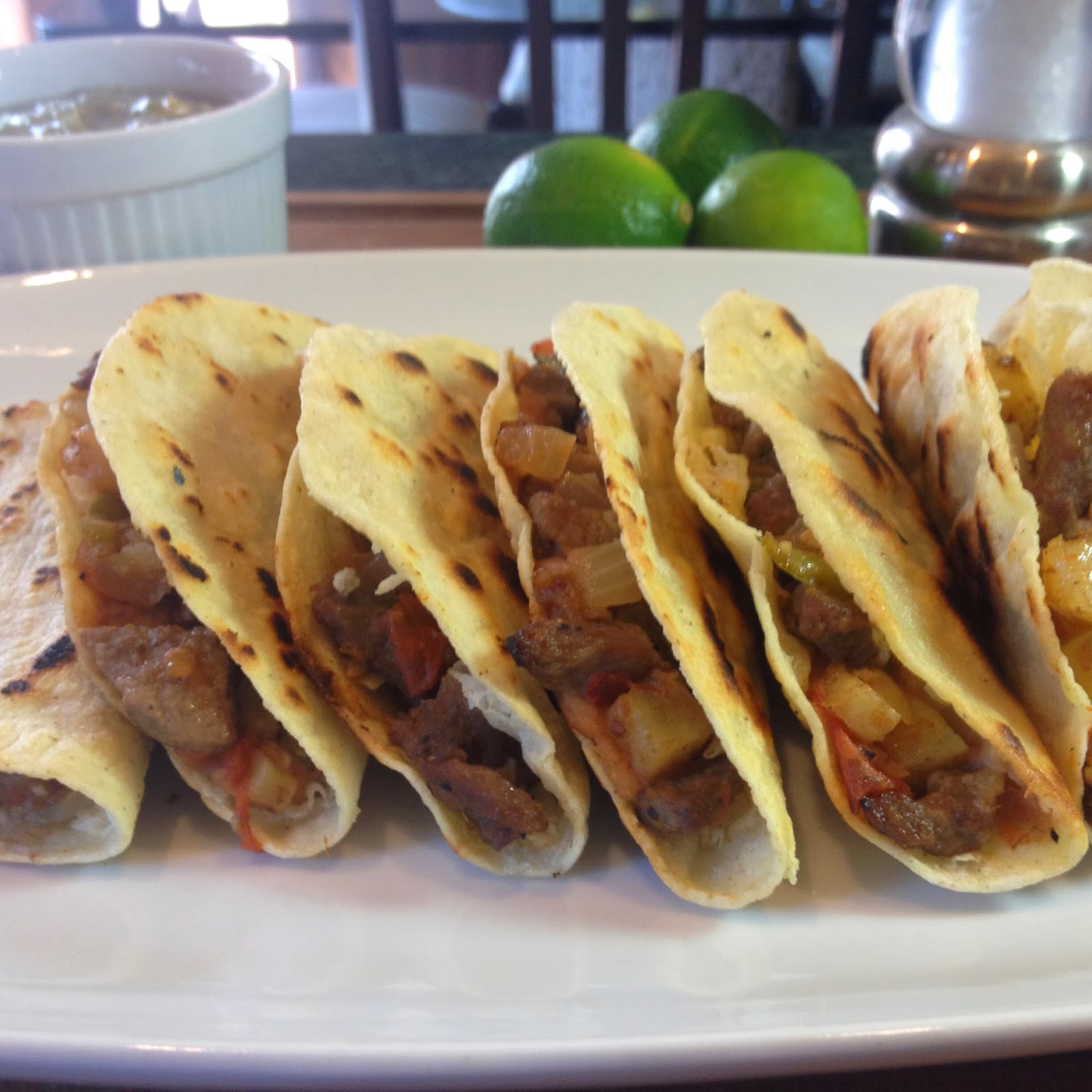 Mau Cocina de Todo: Tacos de Bistec al Albañil