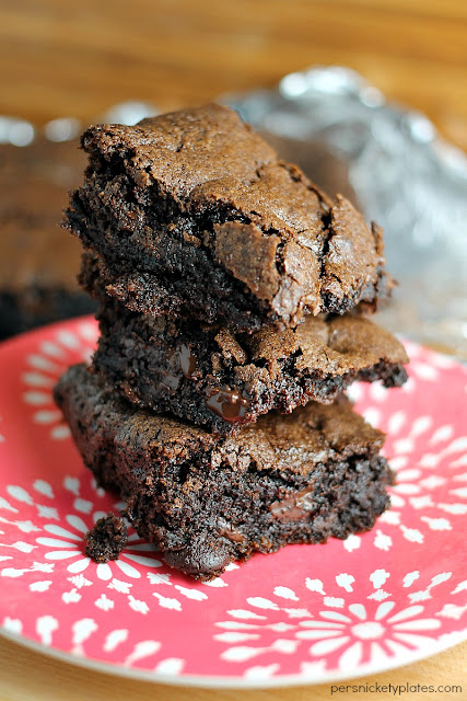 Simple Dark Chocolate Brownies