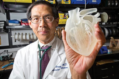 Primo cuore artificiale morbido stampato in 3D 