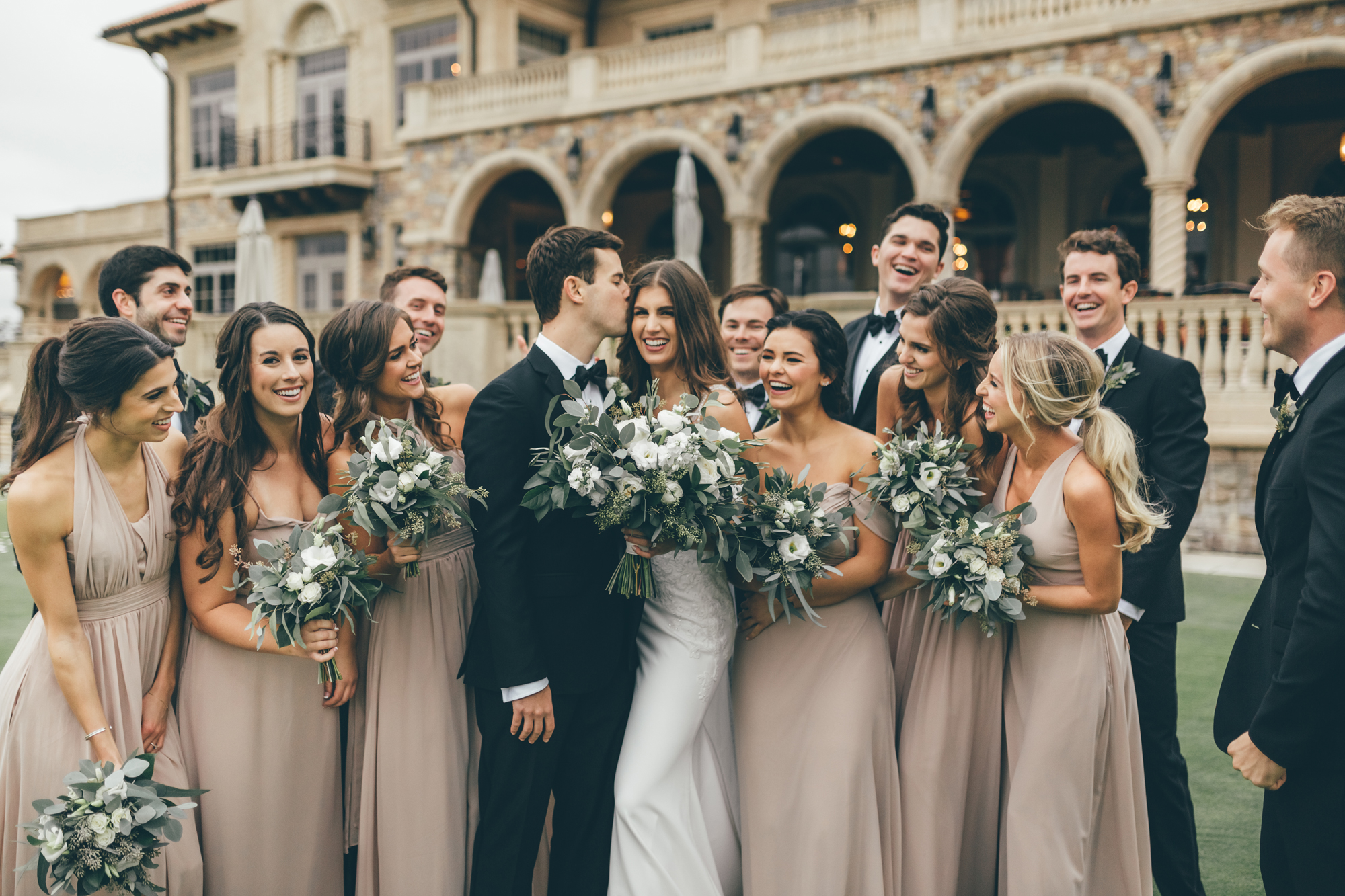 How to Choose Your Wedding Color Palette