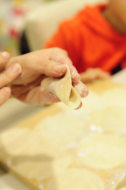  Folding dumpling