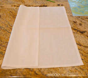 Debbiedoo's: DIY hand painted napkins tutorial!