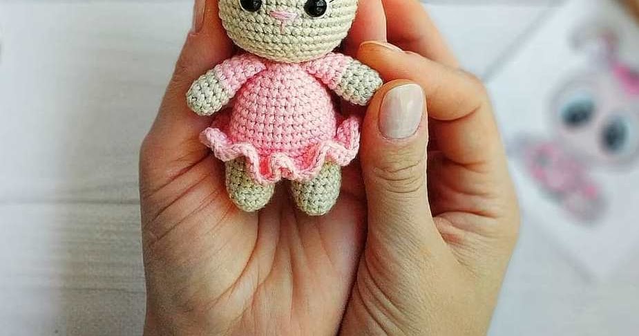 бантик крючком для игрушки амигуруми. игрушки амигуруми. как сделать маленькую амигуруми.