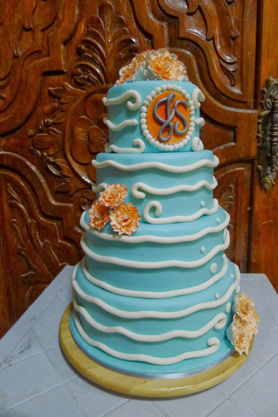 Franco's Cakes and Pastries: Light Blue Simple Wedding Cake