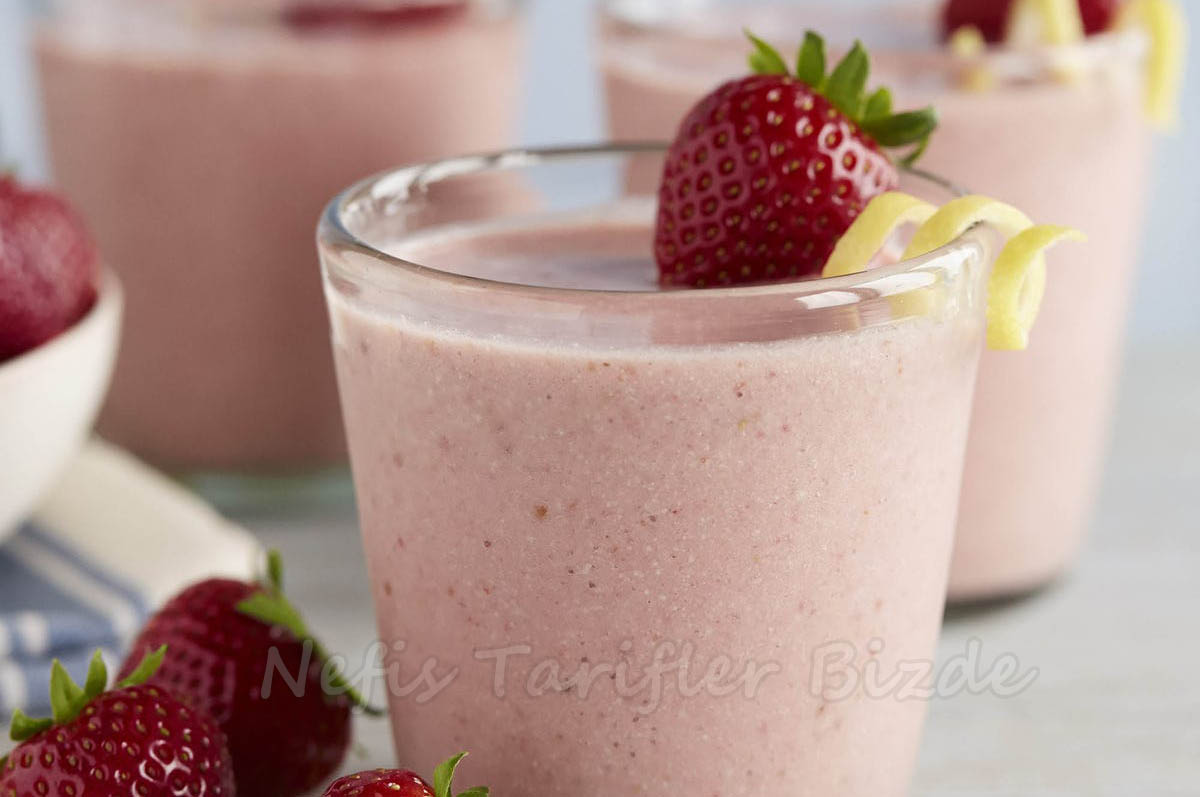 Ev Yapımı Çilekli Kefir Tarifi Nasıl Yapılır?