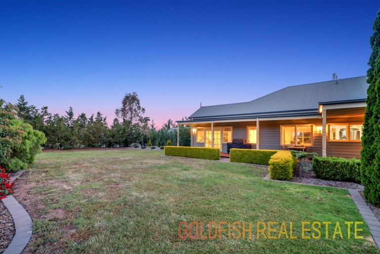 Commercial Real estate agent Melbourne