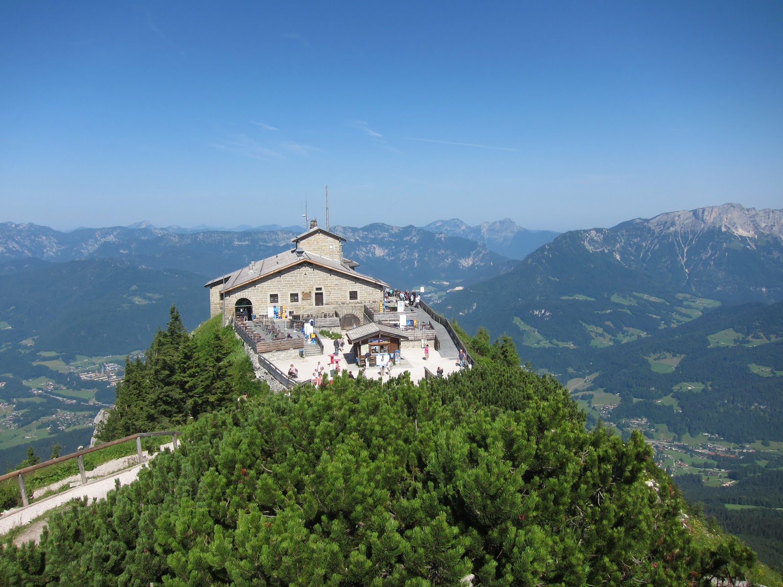 transpress nz: the Kehlsteinstrasse to the Kehlsteinhaus, a.k.a. Hitler ...