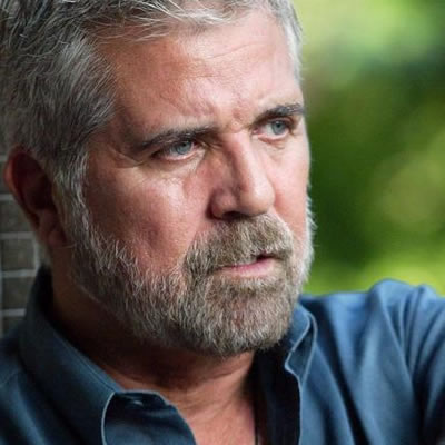 Pedro Juan Figueroa sumergido en la tristeza
