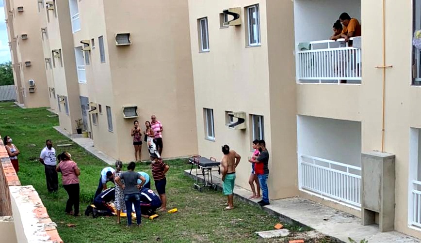 Jovem Se Joga De Predio Em Sp Jovem Se Joga De Predio Em Sp