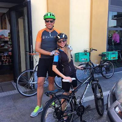 Cycling carbon road bike rental in Livorno Tuscany Italy