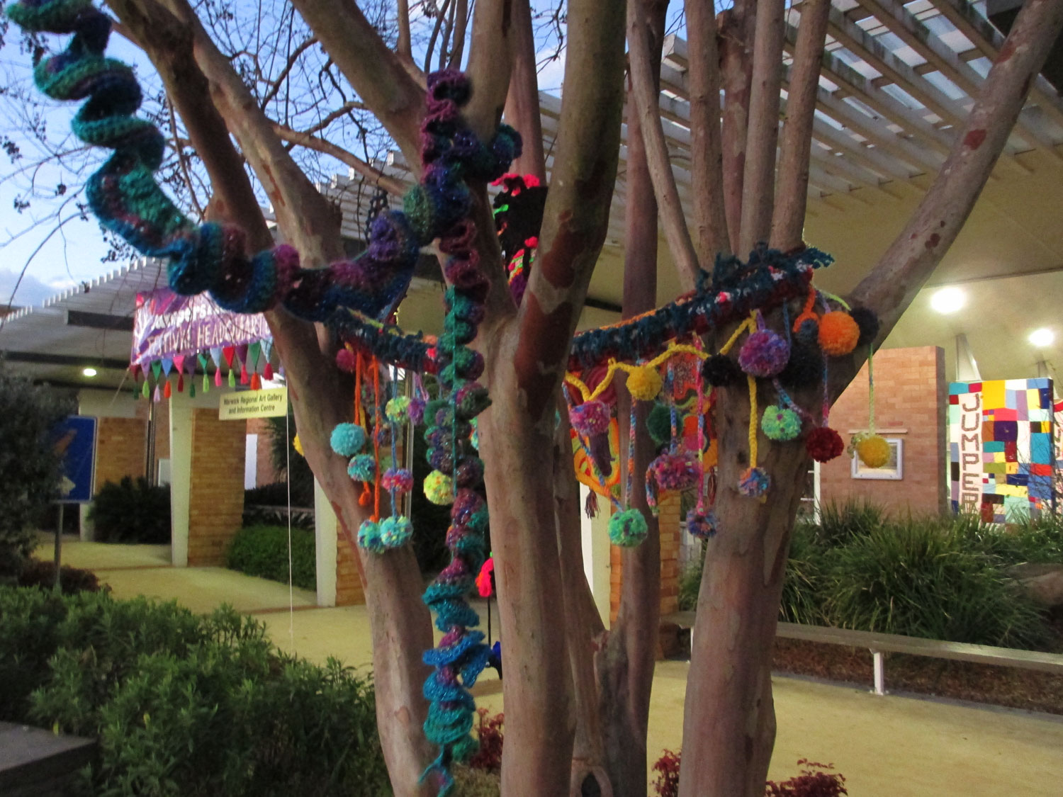 yarnbombing for Jumpers & Jazz 2016