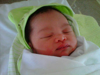 :..AfInA 1sT dAy..: