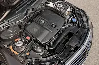 The new-generation Mercedes-Benz E-Class engine