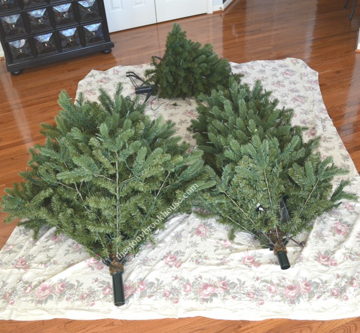 How To Make A Christmas Tree Storage Bag | The Stonybrook House