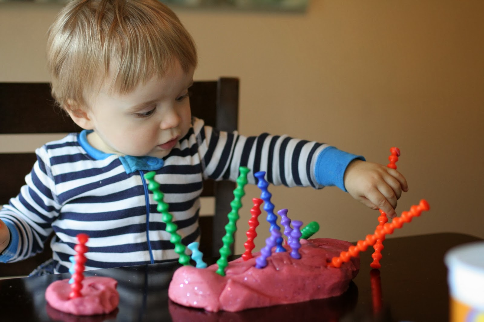 Introducing Playdough to Babies and Toddlers