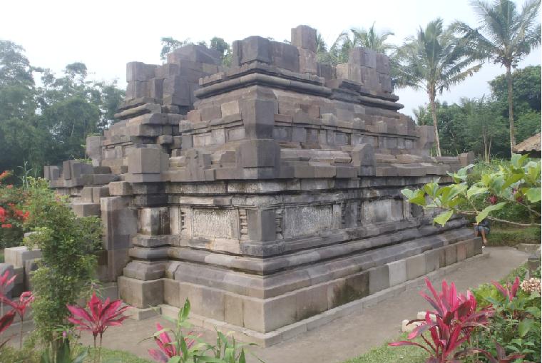 Candi Asu - Xplore Wisata !! Operator Wisata dan Provider Pendakian Gunung