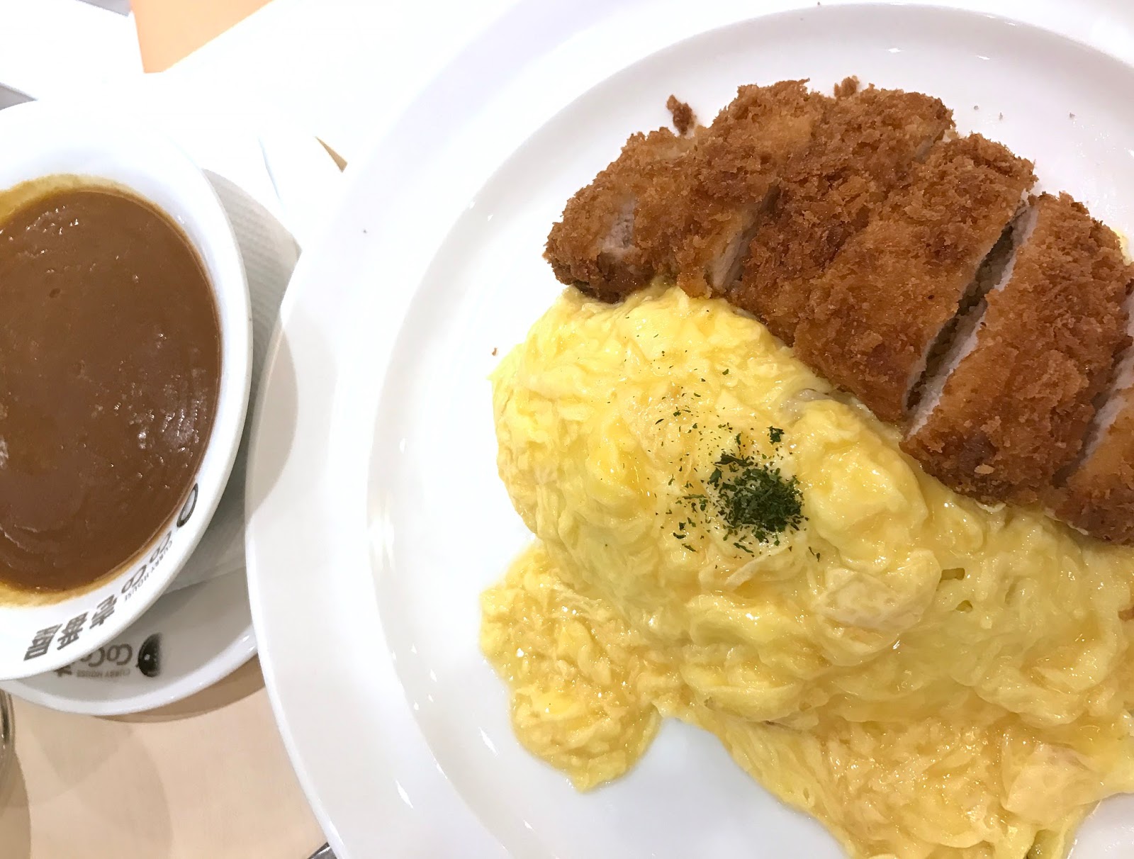 AskMeWhats Top Beauty Blogger Philippines Skincare Makeup Review