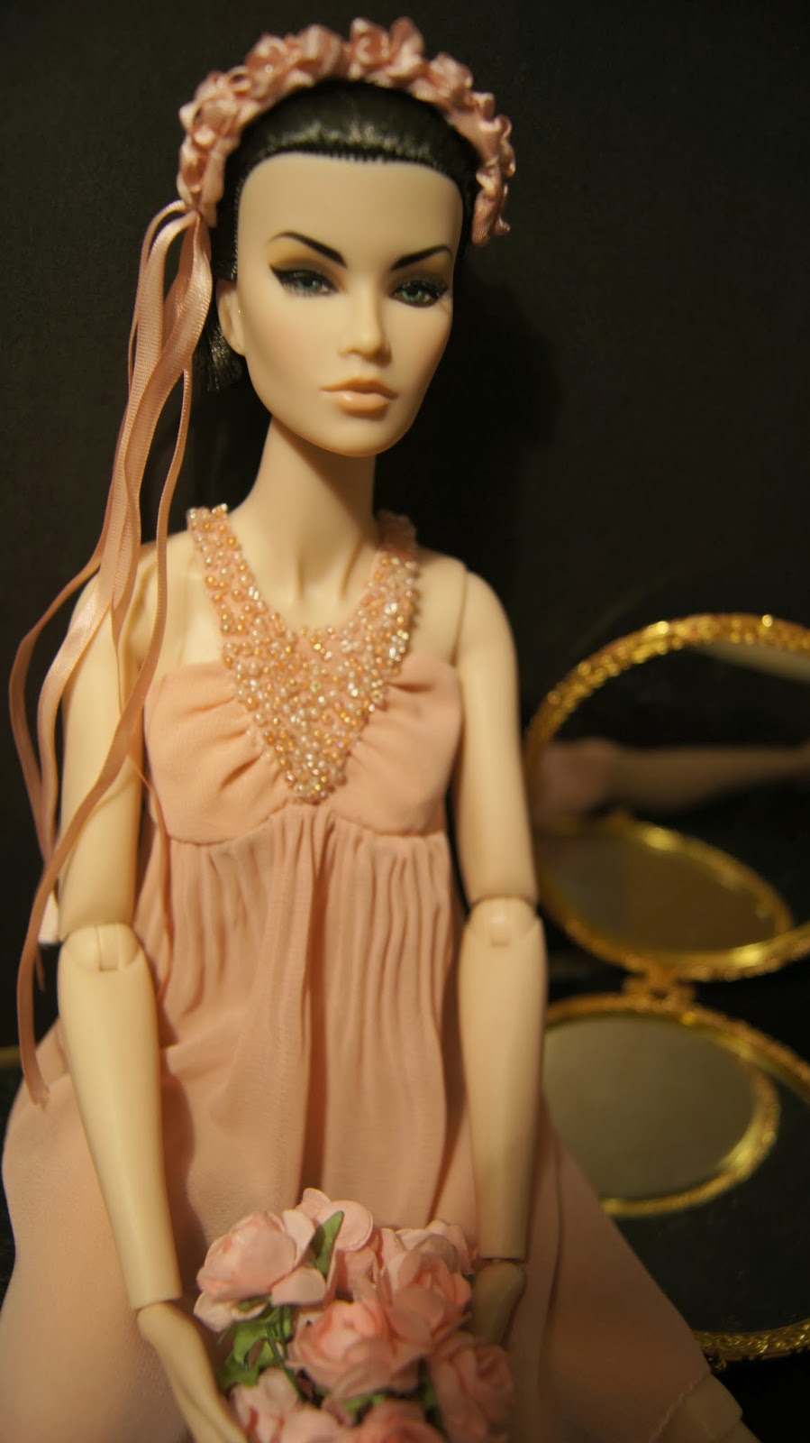 Fashion Dolls Couture Unlimited ELEGANT HONEY